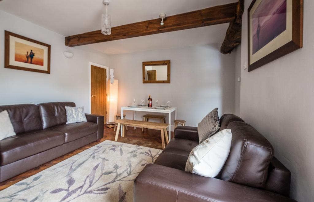 ChristletonNewlyn Houseアパートメント エクステリア 写真