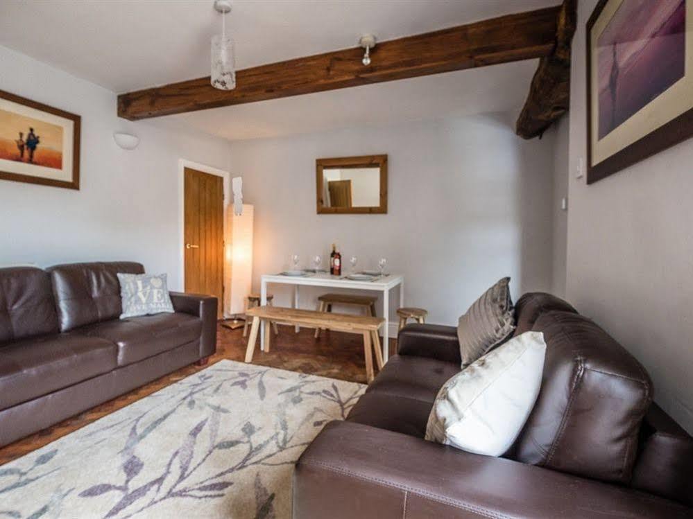 ChristletonNewlyn Houseアパートメント エクステリア 写真